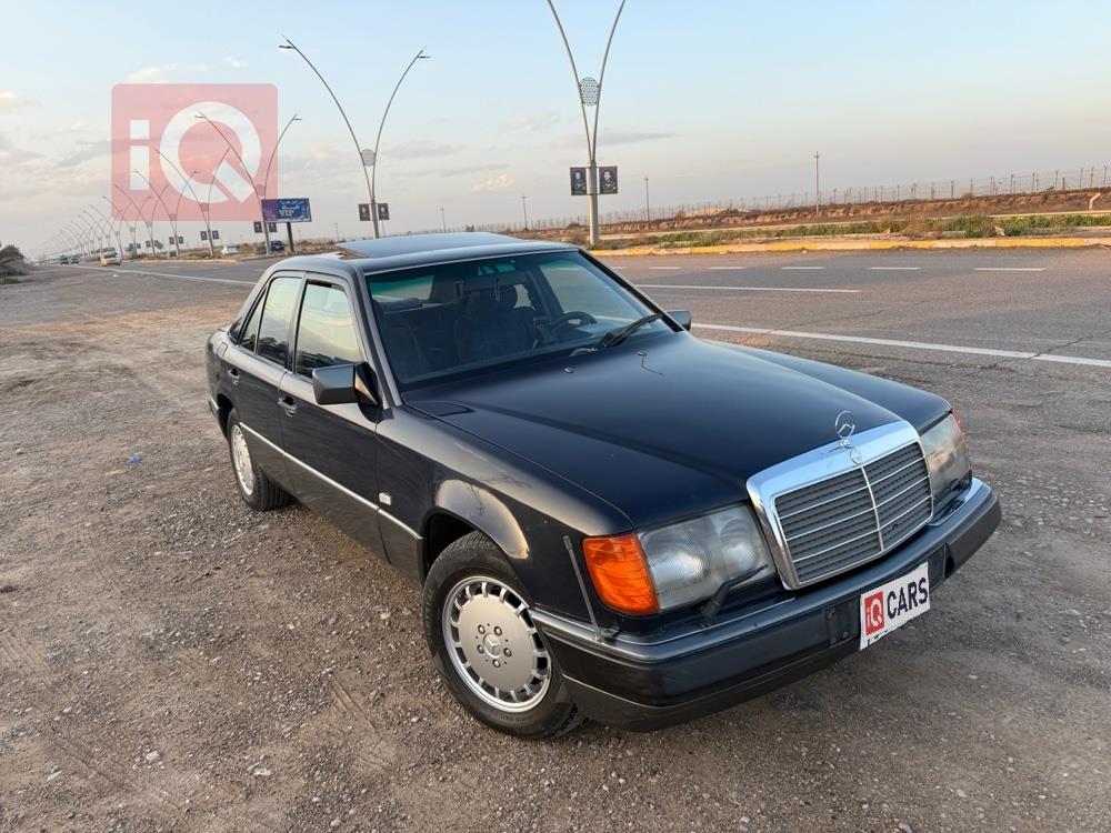 مرسيدس بنز E-Class